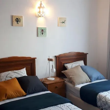 Casa Mademeluz Vue Mer, Plage A Pied, Lagos Holiday home